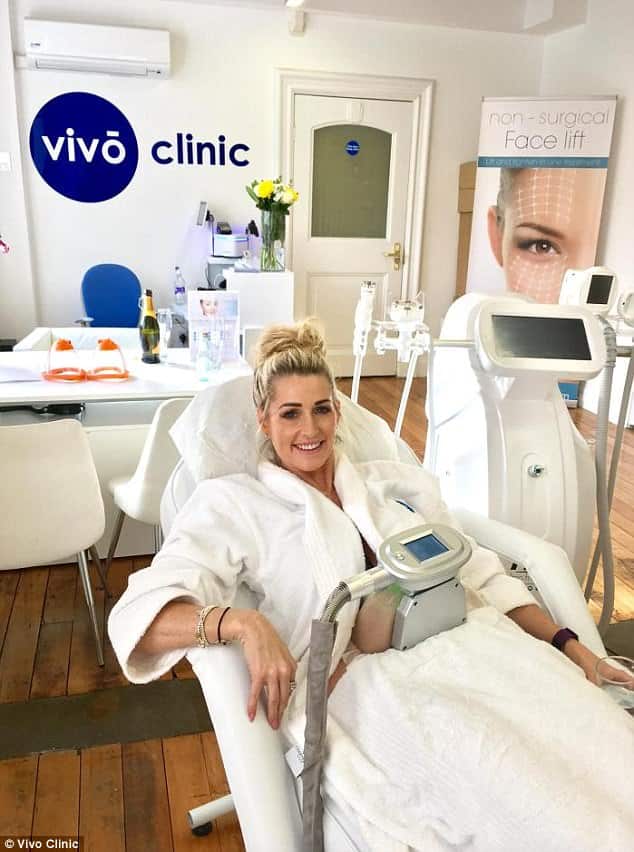 Leanne Brown of Real Housewives of Cheshire undergoing Cryolipolysis at VIVO Clinic