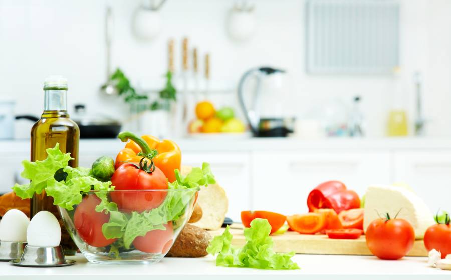 Kitchen Gadgets to Aid Healthy Eating - VIVO Clinic